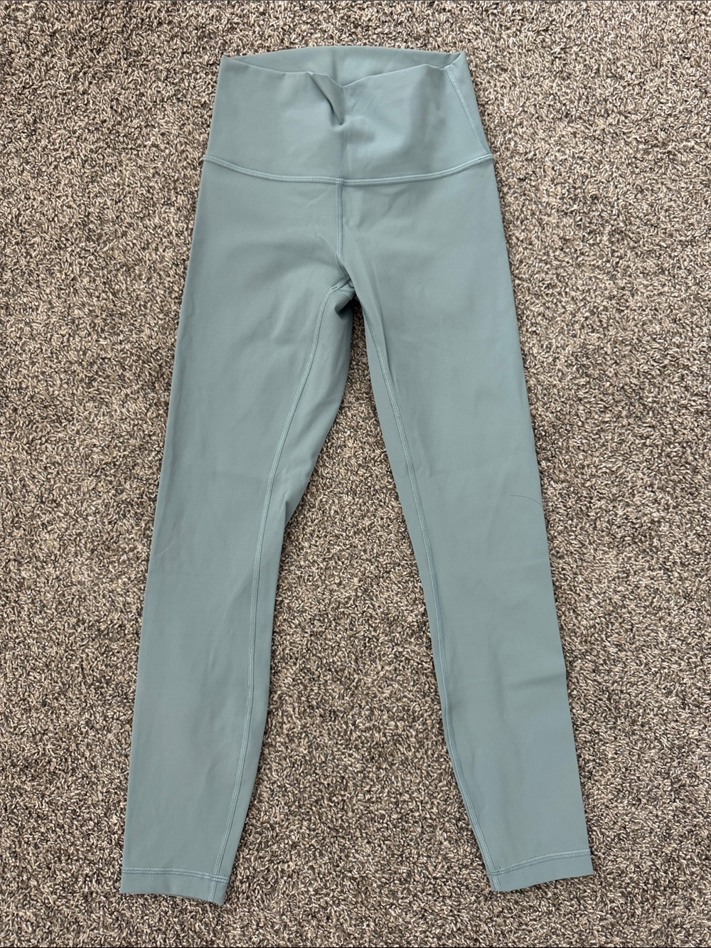 Lululemon Wunder Train High Rise 25”, Size 4